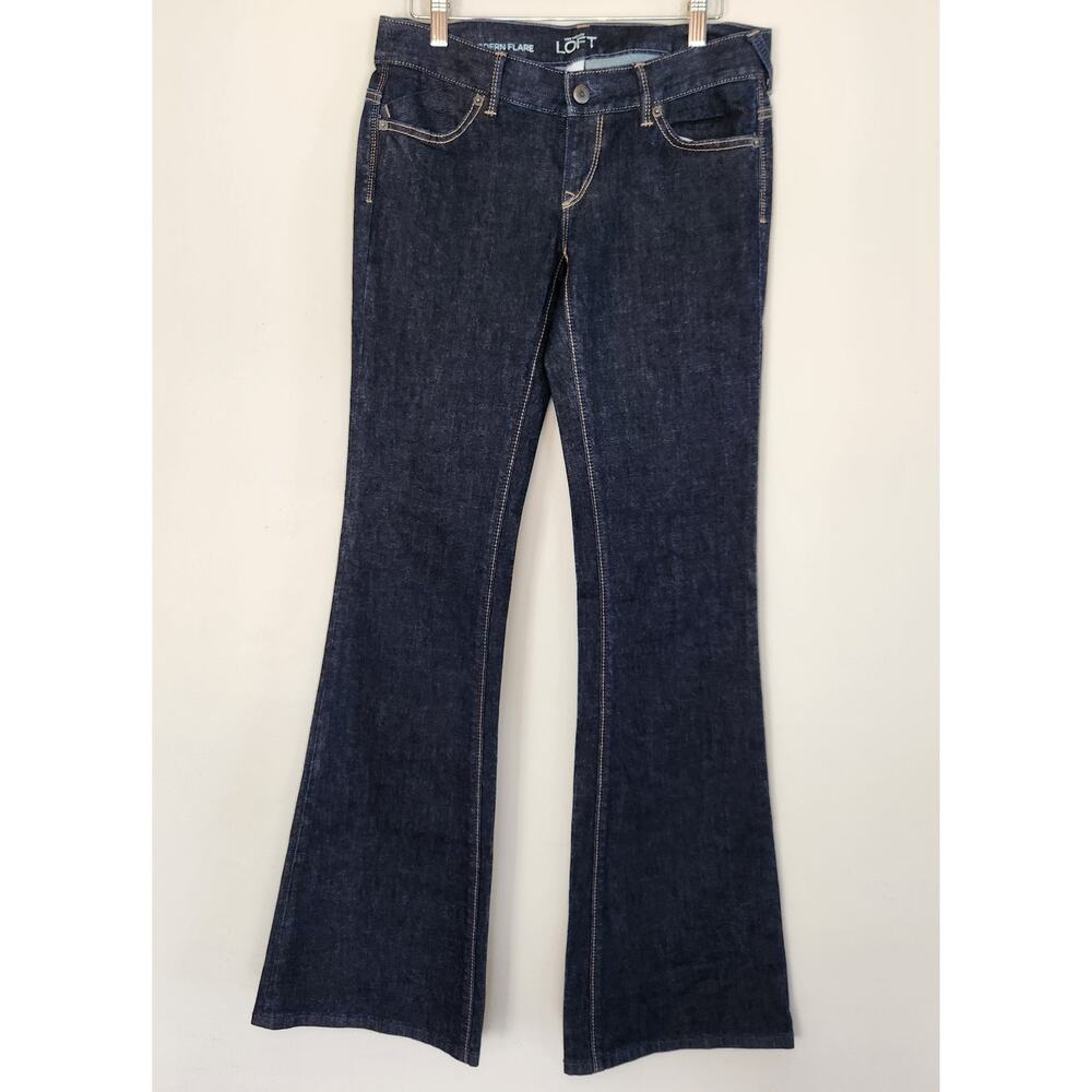 Anne Taylor Loft Modern Flare Dark Wash Denim Jeans‎ size 4